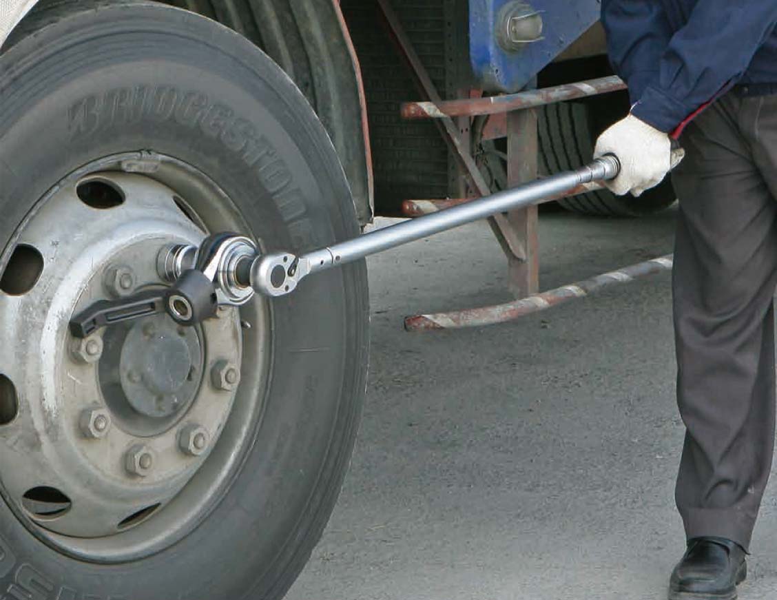 Hand Torque Multiplier Torque Wrench Accessories application